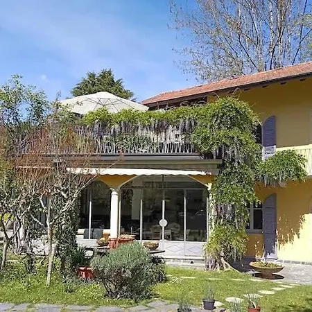 Near The Lakeside Βίλα